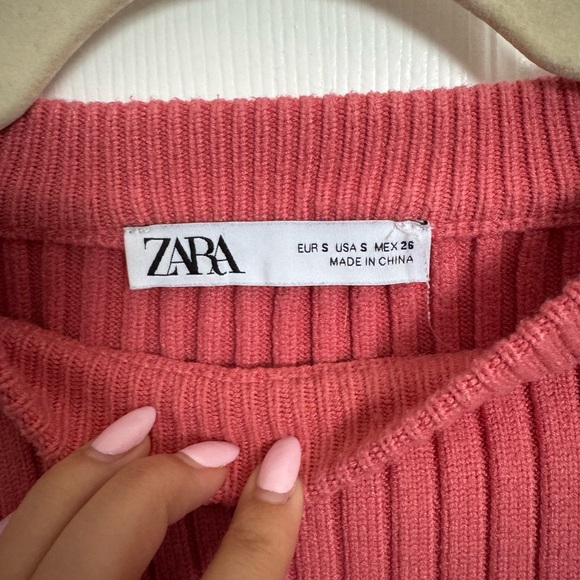 Zara Ribbed Knit Sweater - Picture 3 of 3